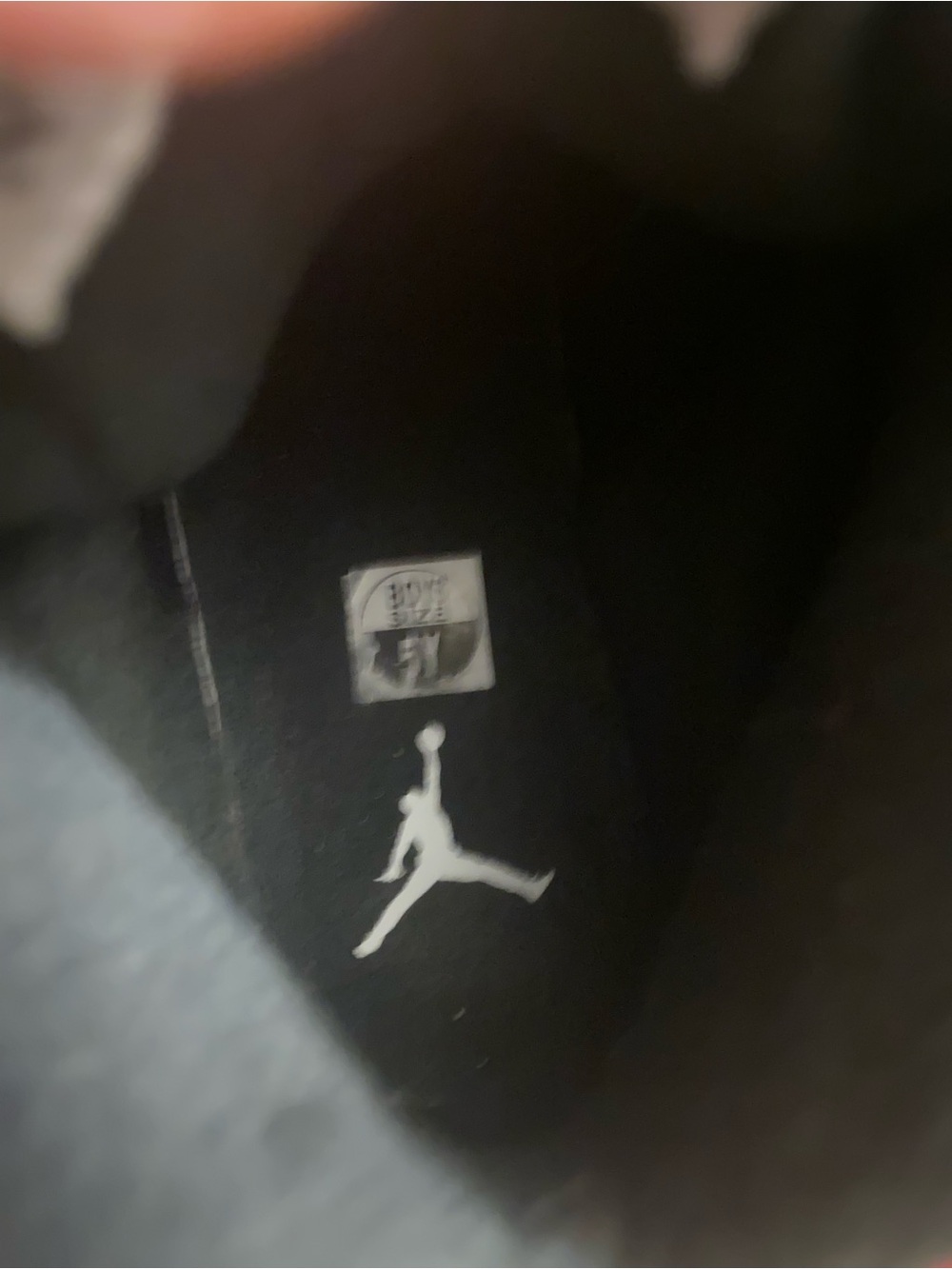 Jordan 5s Red/Black✨ - Picture 8 of 8